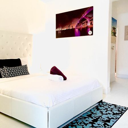 761 South Beach Apartments ไมอามีบีช ภายนอก รูปภาพ