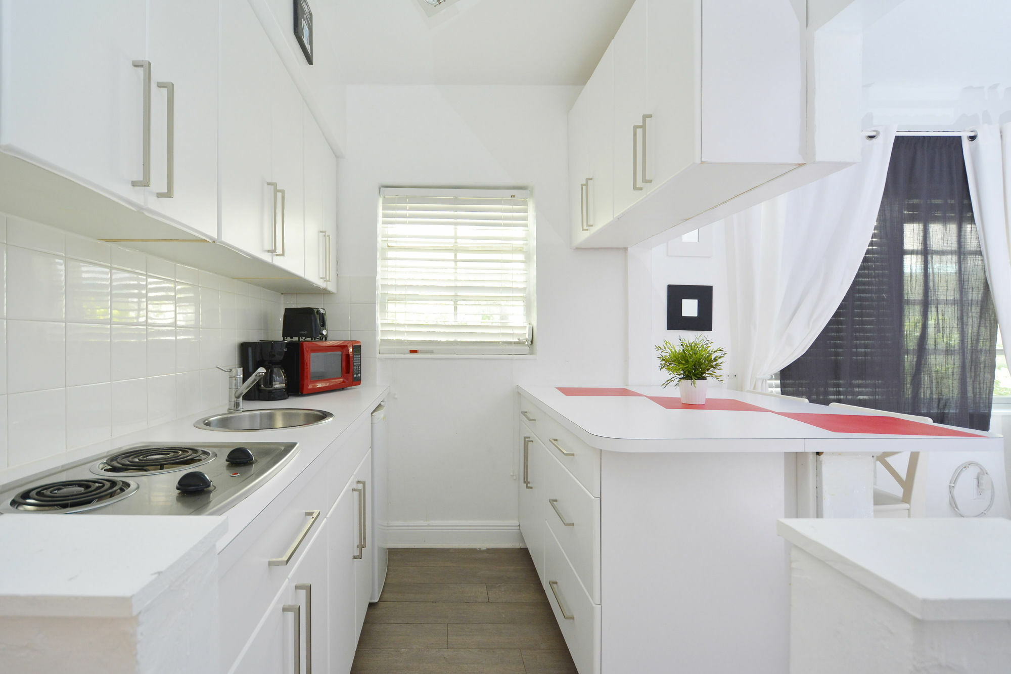761 South Beach Apartments ไมอามีบีช ภายนอก รูปภาพ